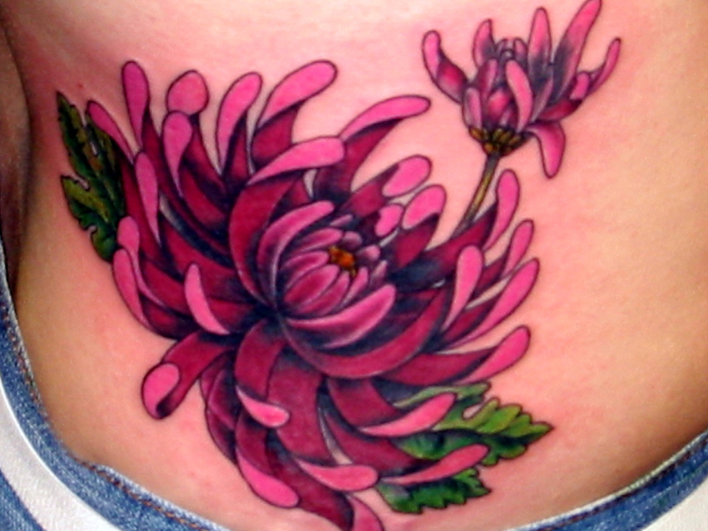 Татуировка цветок Хризантема, значение татуировки Хризантема, тату с Хризантемой